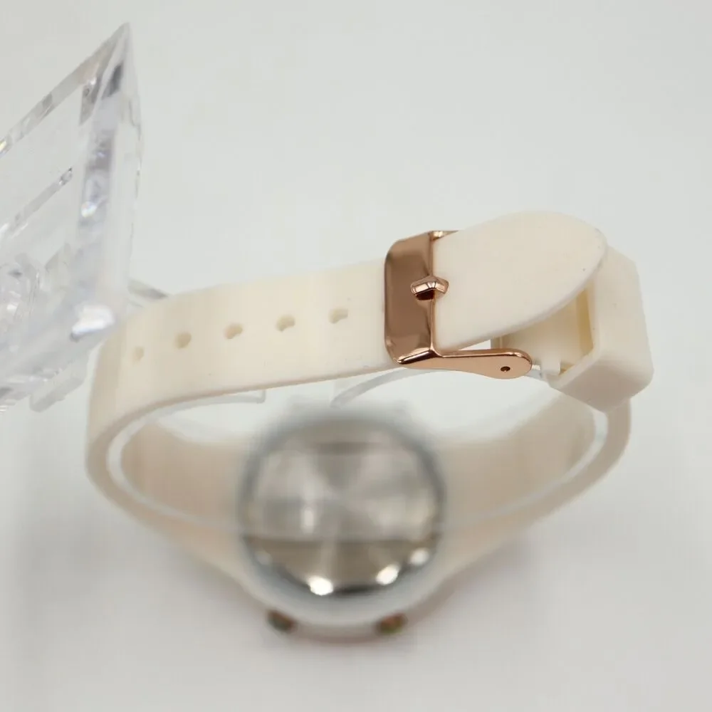 Daisy Fuentes Womens Digital Watch 38mm Alarm Chrono White Silicone New Battery